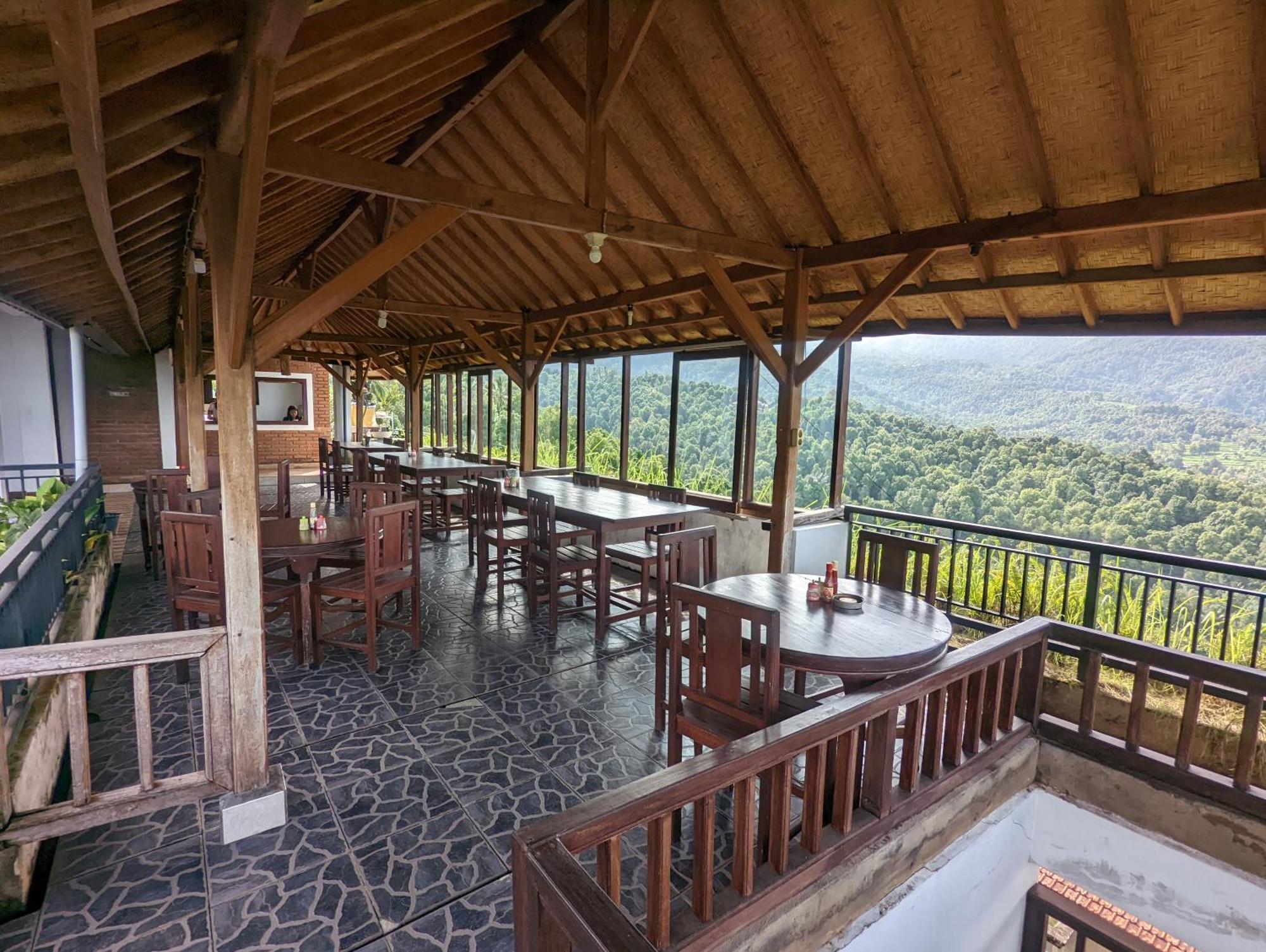 Bali Munduk Delux Bungalow Villa Singaraja  Exterior photo